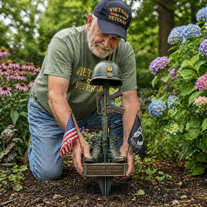 🔥LAST DAY 50% OFF - 🎖️Vietnam Veteran Tribute Garden Stake